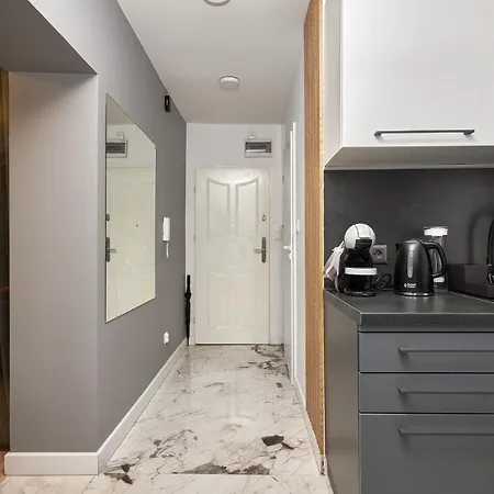Apartment Platinum - Parking - Klimatyzacja - Winda - Self Check In Wroclaw
