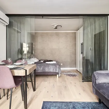 Platinum - Parking - Klimatyzacja - Winda - Self Check In Apartament Wrocław