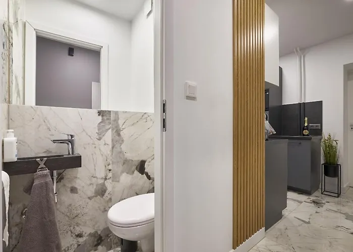 Platinum - Parking - Klimatyzacja - Winda - Self Check In Wrocław